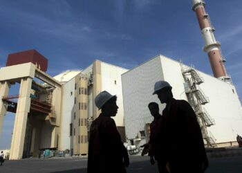 Rusia ayudará a Irán en la ampliación de la central nuclear de Bushehr