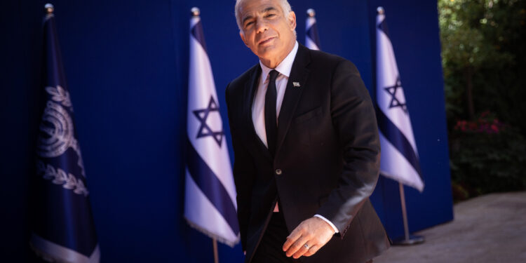 Lapid dijo que firmar un mal acuerdo con Irán es peor que no firmar ningún acuerdo