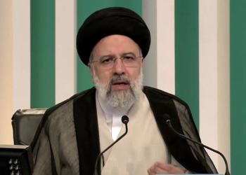 Francia y Países Bajos exhortan a sus ciudadanos a no viajar a Irán