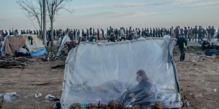 Turquía y Grecia intercambian acusaciones por la muerte de 19 inmigrantes en la frontera entre ambos países