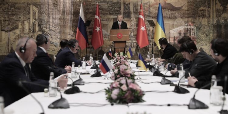 Negociaciones entre Rusia y Ucrania en Turquía