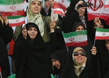 Irán podría ser expulsado del Mundial por prohibir entrada de mujeres a sus estadios de fútbol