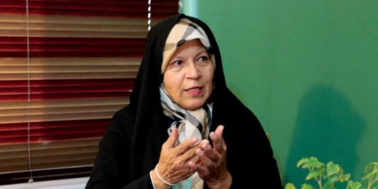 Hija de expresidente iraní es detenida por "incitar" las protestas