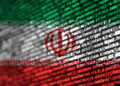 Bandera de Irán con códigos informáticos