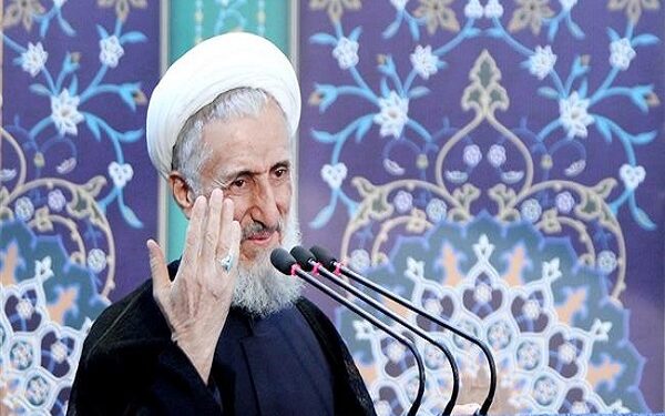 El iman de Teherán, Kazem Seddiqi