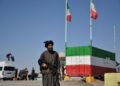 Talibán armado en frontera iraní