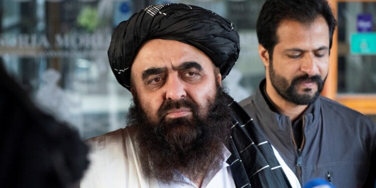 El ministro de Asuntos Exteriores de Afganistán, Amir Khan Muttaqi