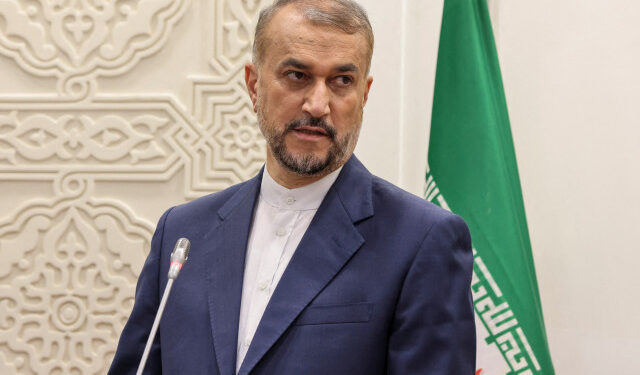 El ministro de Asuntos Exteriores, Hosein Amir Abdolahian