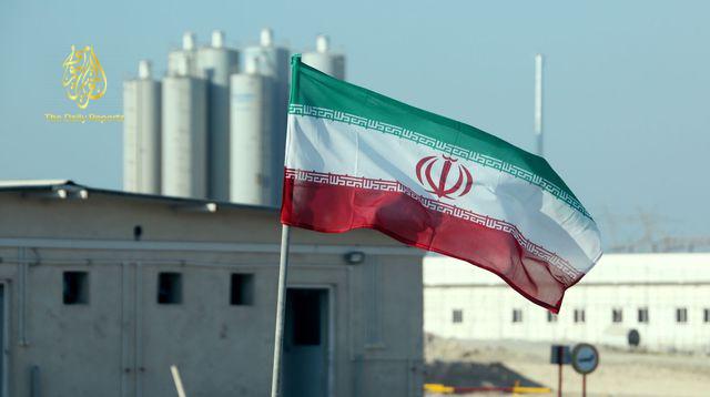 une-photo-prise-le-10-novembre-2019-montre-un-drapeau-iranien-devant-la-centrale-nucleaire-de-bouchehr_6241610