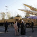 Iran warns it will build nukes