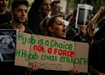 Iran’s Judiciary Threatens to Prosecute ‘Without Mercy’ Unveiled Women