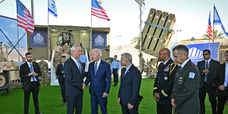 Israeli president calls for forceful pressure against Iran